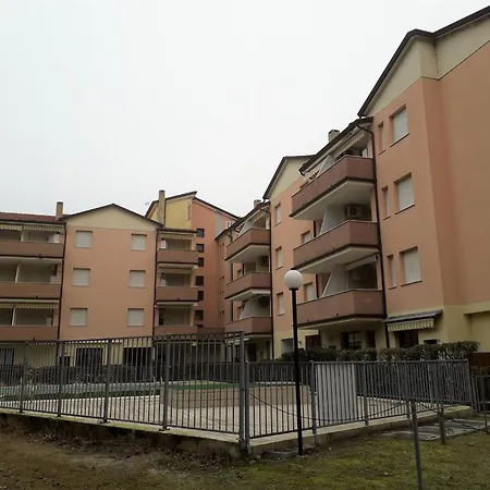 Viale Dei Pini For 6 * Rosolina Mare