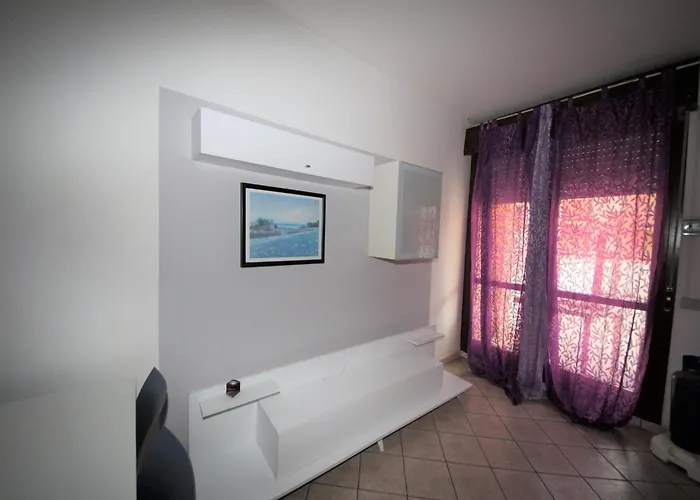 Viale Dei Pini For 6 Διαμέρισμα