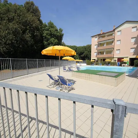 Viale Dei Pini For 6 Apartment *